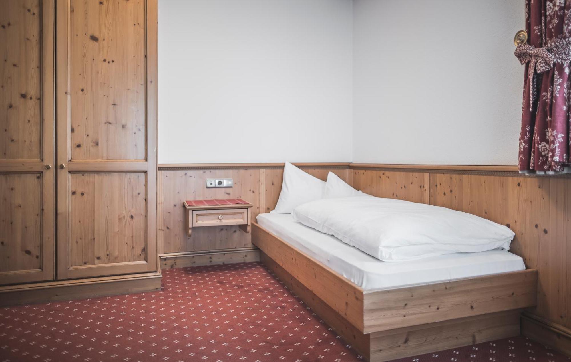 Hotel Alpenblick Sexten Luaran gambar